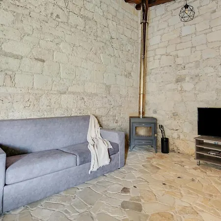 Andre Marie Stonewood Retreat