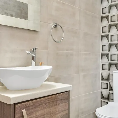 Andre Marie Stonewood Retreat Appartamento