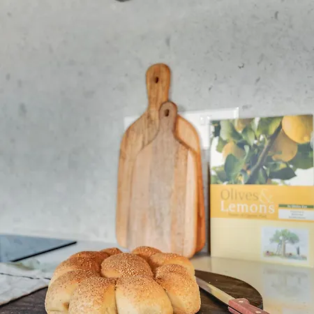 Andre Marie Stonewood Retreat *