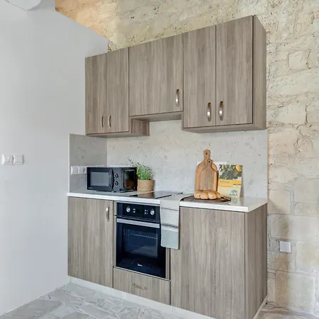 Appartamento Andre Marie Stonewood Retreat