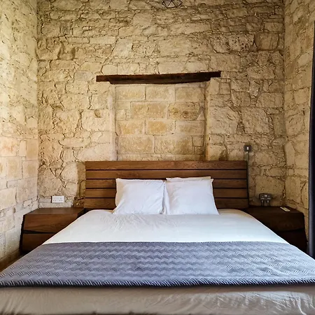 Andre Marie Stonewood Retreat