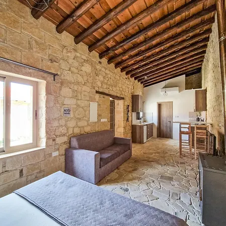 Appartamento Andre Marie Stonewood Retreat *