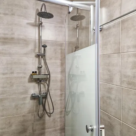 Appartamento Andre Marie Stonewood Retreat