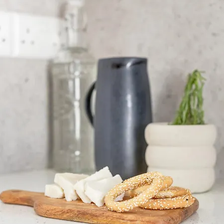 Andre Marie Stonewood Retreat Лимасол