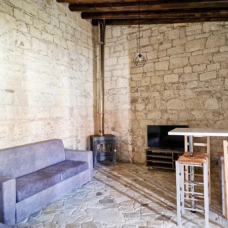 Apartmán Andre Marie Stonewood Retreat Lemesos