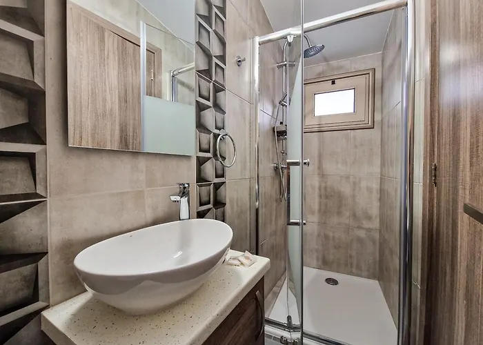 Apartment Andre Marie Stonewood Retreat