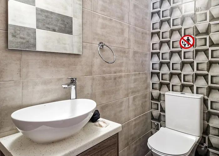 Andre Marie Stonewood Retreat *