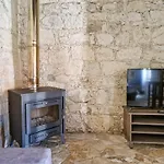 Andre Marie Stonewood Retreat * Limassol