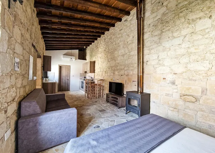 Διαμέρισμα Andre Marie Stonewood Retreat Λεμεσός