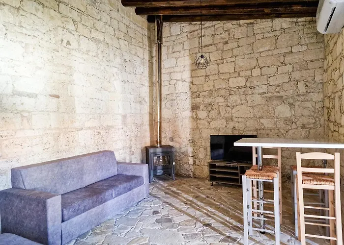 Διαμέρισμα Andre Marie Stonewood Retreat Λεμεσός