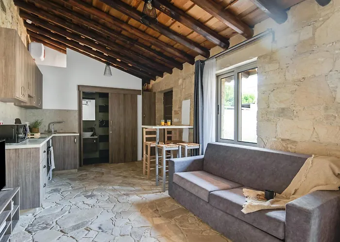 Διαμέρισμα Andre Marie Stonewood Retreat Λεμεσός